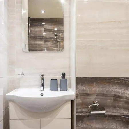 Spacious 1bdr In The Center With Free Parking Apartment Sofia