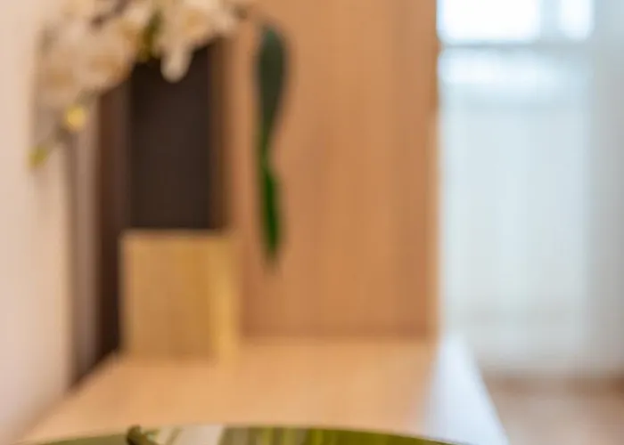 Spacious 1bdr In The Center With Free Parking Szófia